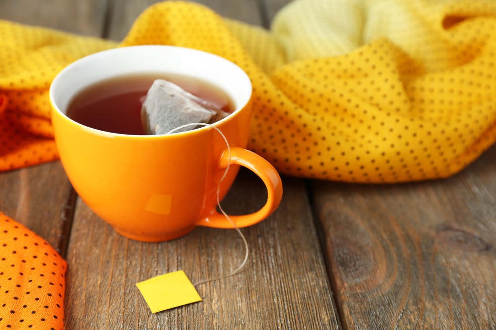 Пийте лимонов или портокалов чай, за да подобрите настроението си.