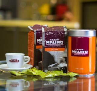 Caffe Mauro на зърна и мляно – класика, поднесена с вкус