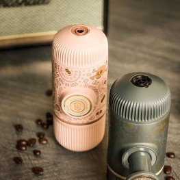 Wacaco® Nanopresso DARK SOULS GREY + калъф – Преносима машина за еспресо