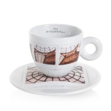 illy® Колекция Maurizio Galimberti – Сет от 6 чаши за капучино - Създадена от Maurizio Galimberti
Перфектно пътешествие със стил, което ни отвежда до няколко емблематични места в градовете Триест, Венеция, Милано, Флоренция, Пиза и Рим. Описание illy® Колекция Maurizio Galimberti – Сет от 6 чаши за капучино - Кeрамика, Порцелан и стъкло