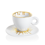 illy® Колекция Ai Weiwei – Сет от 2 чаши за капучино - Смесвайки кафето с изкуството, illycaffè създава тази възхитителна най-нова колекция от 2 дизайнерски капучино чаши с помощта на художника Ai Weiwei. Сътрудничеството пристига като част от „Art Collec illy® Колекция Ai Weiwei – Сет от 2 чаши за капучино - Кeрамика, Порцелан и стъкло