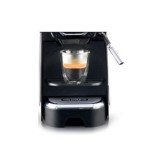 КАФЕМАШИНА CAPITANI ZAGATTO - Espresso Point ® - Съвършенството на КАФЕМАШИНА CAPITANI ZAGATTO – там, където качеството среща универсалността Когато се разтворят първите лъчи на зората, а ароматът на пресно сварено кафе нежно обгръща сетивата, всичко запо КАФЕМАШИНА CAPITANI ZAGATTO - Espresso Point ® - Кафемашини с Espresso point система