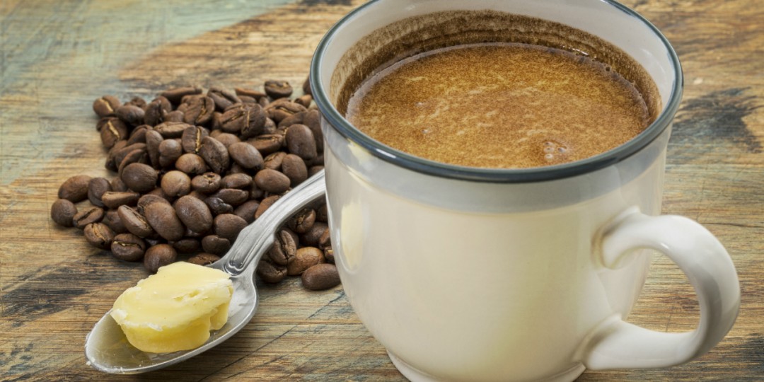  Специалистите твърдят, че добавянето на масло към сутрешното кафе дава допълнителна енергия. 