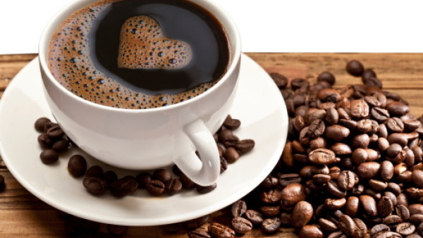 Дегустирайки кафето, специалиста определя вкусовите характеристики и тонът на напитката, ако те не съвпадат, 